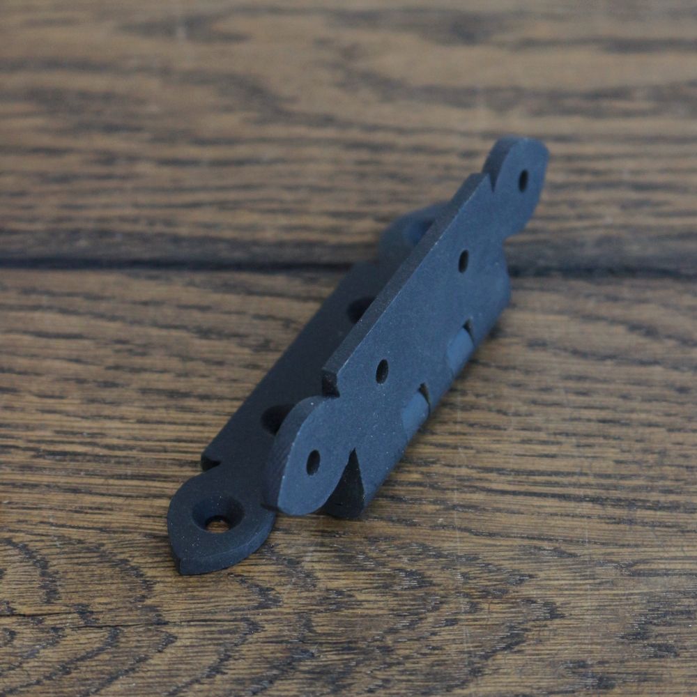 オシャレなデザインです♪ ブラス 飾り丁番 ブラック DV1-HI310BK