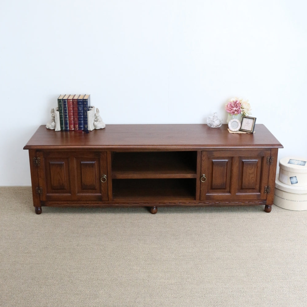 インテリアに溶け込むアンティークスタイル♪ テレビボード EB1-177001