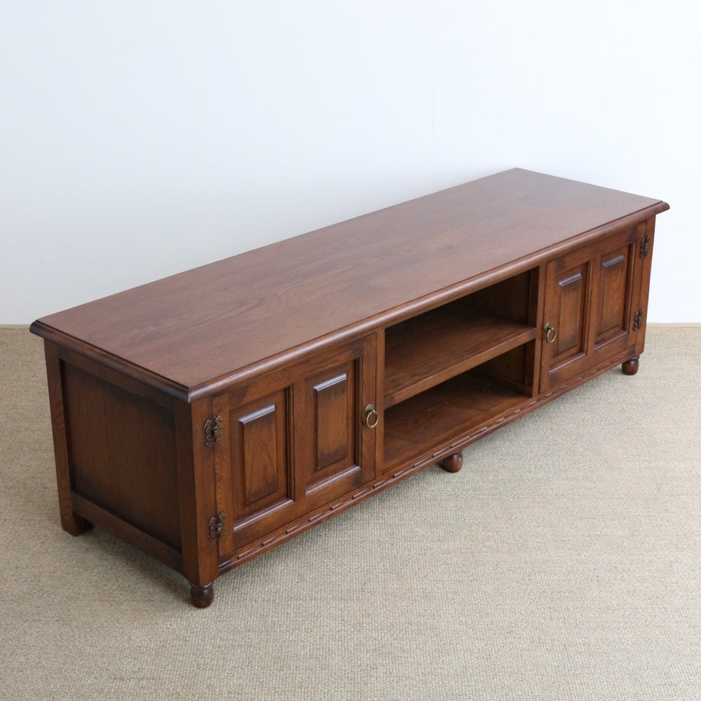 インテリアに溶け込むアンティークスタイル♪ テレビボード EB1-177001