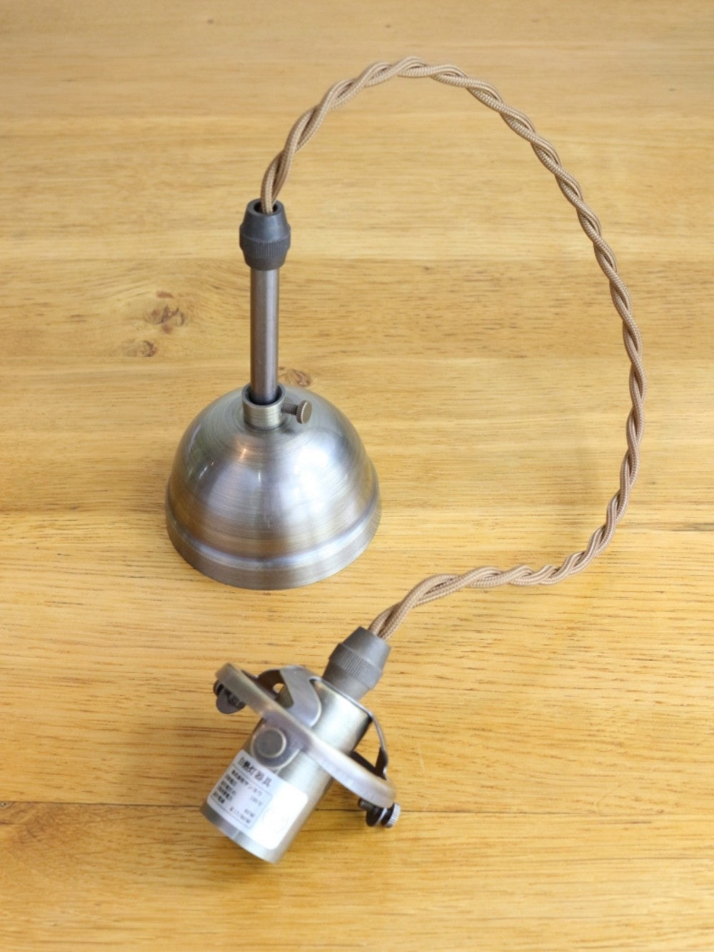 グリーンのフリルスカートのよう♪ステンドグラスシェードのペンダントライトセット【灯具A】 FC1-ST22-TG06A