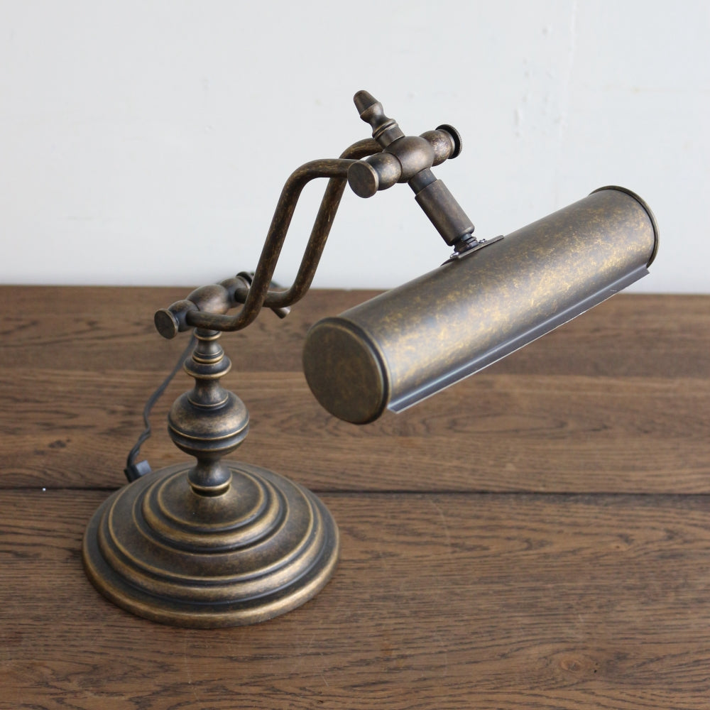 オブジェのようなオシャレフォルム♪ ピアノライト GR1-700051