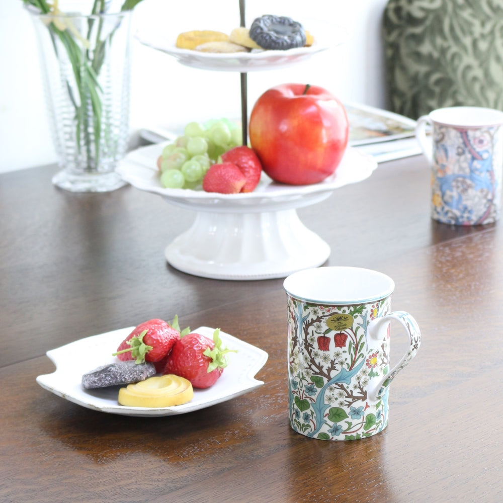 ウィリアム・モリス デザインで息抜きを♪ マグカップ ブラックトーン KE1-WM-MG-BT