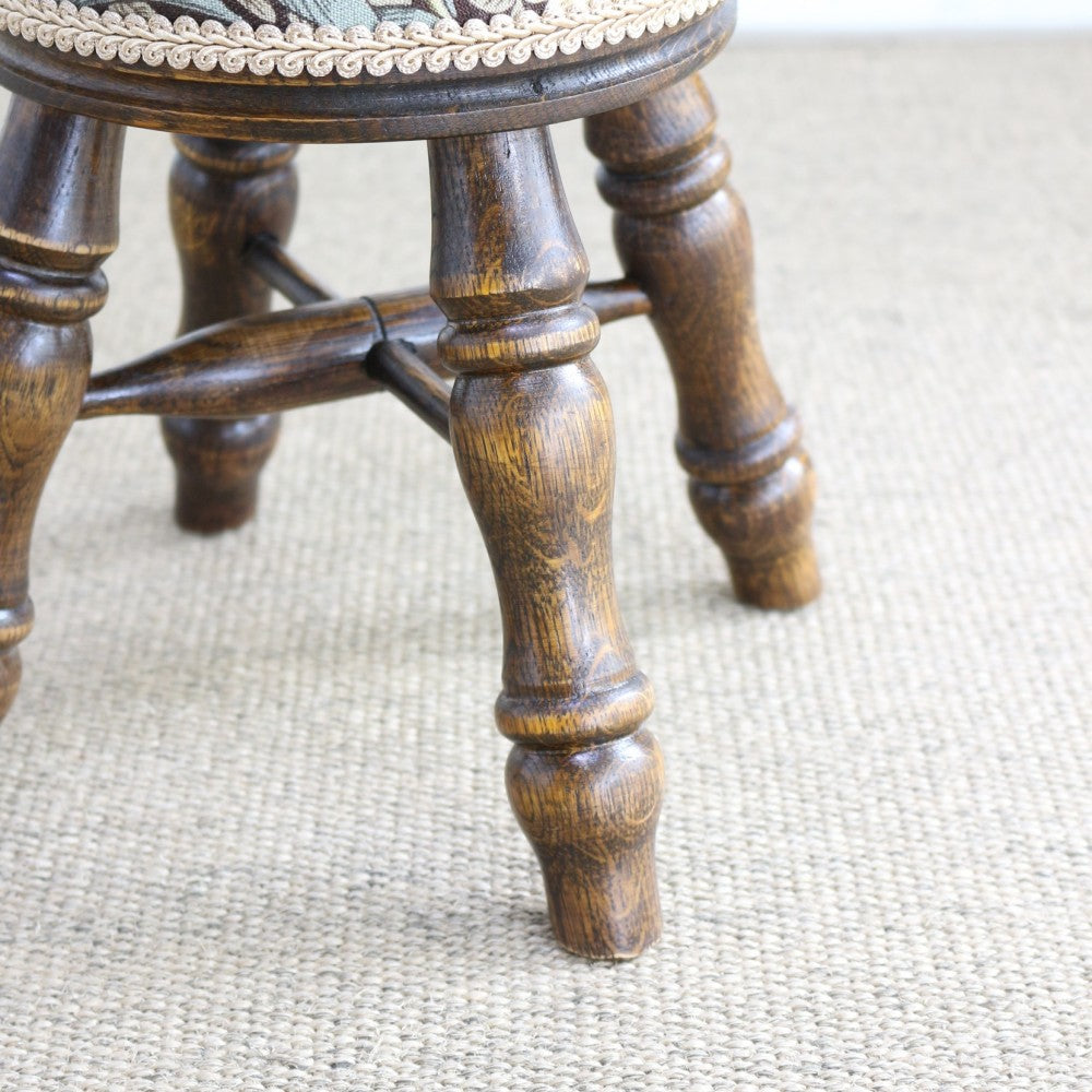 オシャレなベビースツール♪ 【ウィリアム・モリス】ピンパネル492 OL-BSL-PIMPER492