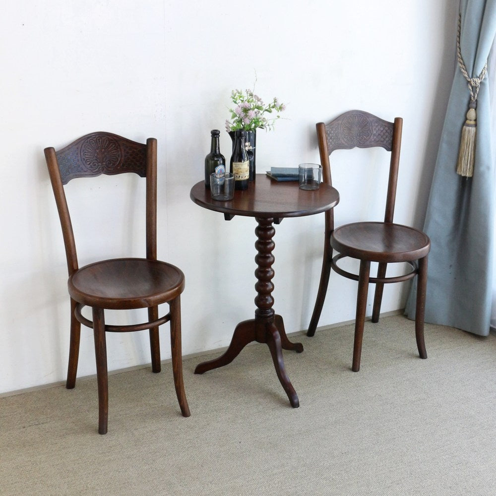 エンボスの模様もオシャレです♪ ベントウッドチェア VC102-138001