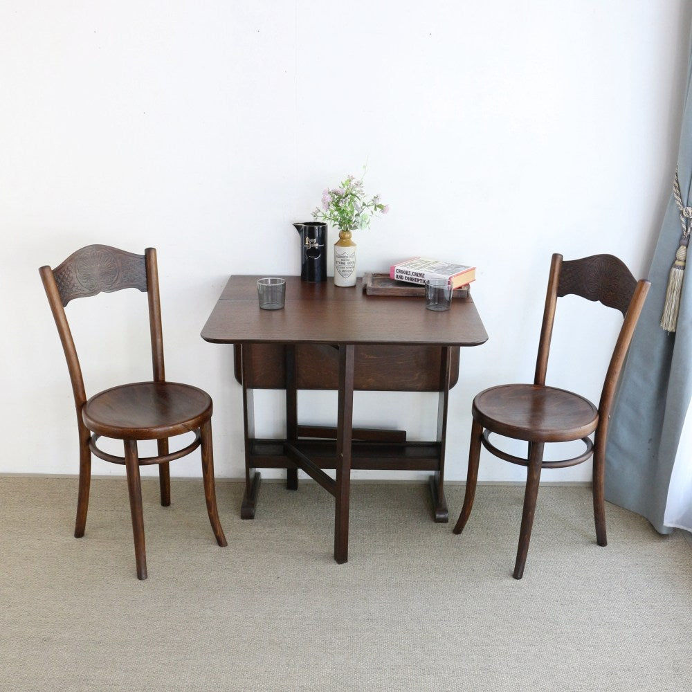 エンボスの模様もオシャレです♪ ベントウッドチェア VC102-138001