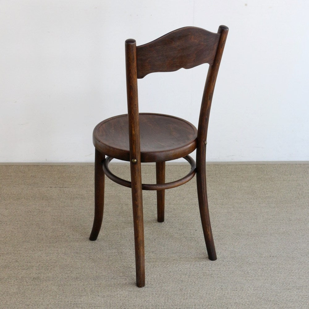 エンボスの模様もオシャレです♪ ベントウッドチェア VC102-138001