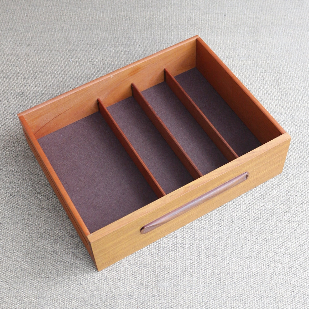 カッコいい家具と暮らそう♪ サイドボード【G-PLAN】 VC102-152