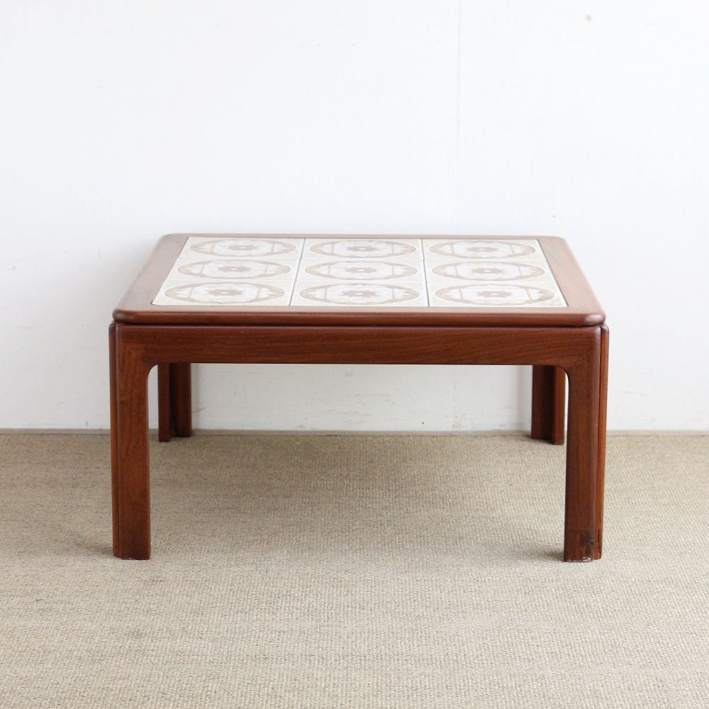 オシャレなタイルトップ♪ G-PLAN・コーヒーテーブル VC103-049