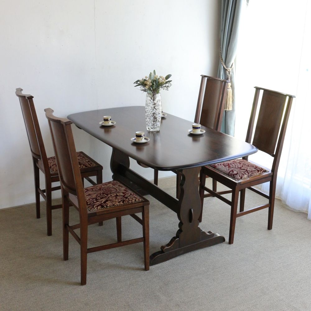 オシャレな佇まいにウットリ♪ ダイニングチェア VC103-064001