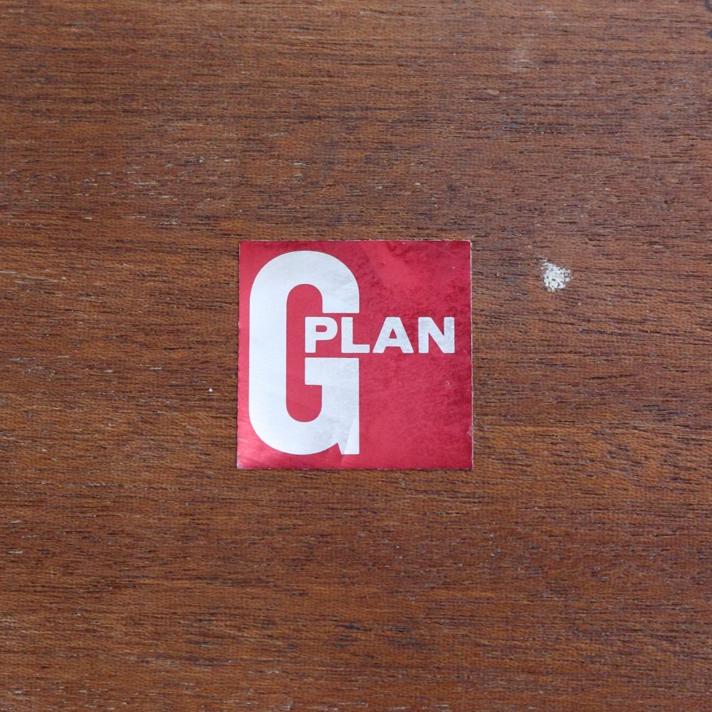 脚のデザインが素敵♪ ヴィンテージ・ネストテーブル【G-PLAN(ジー・プラン)】 VC103-191
