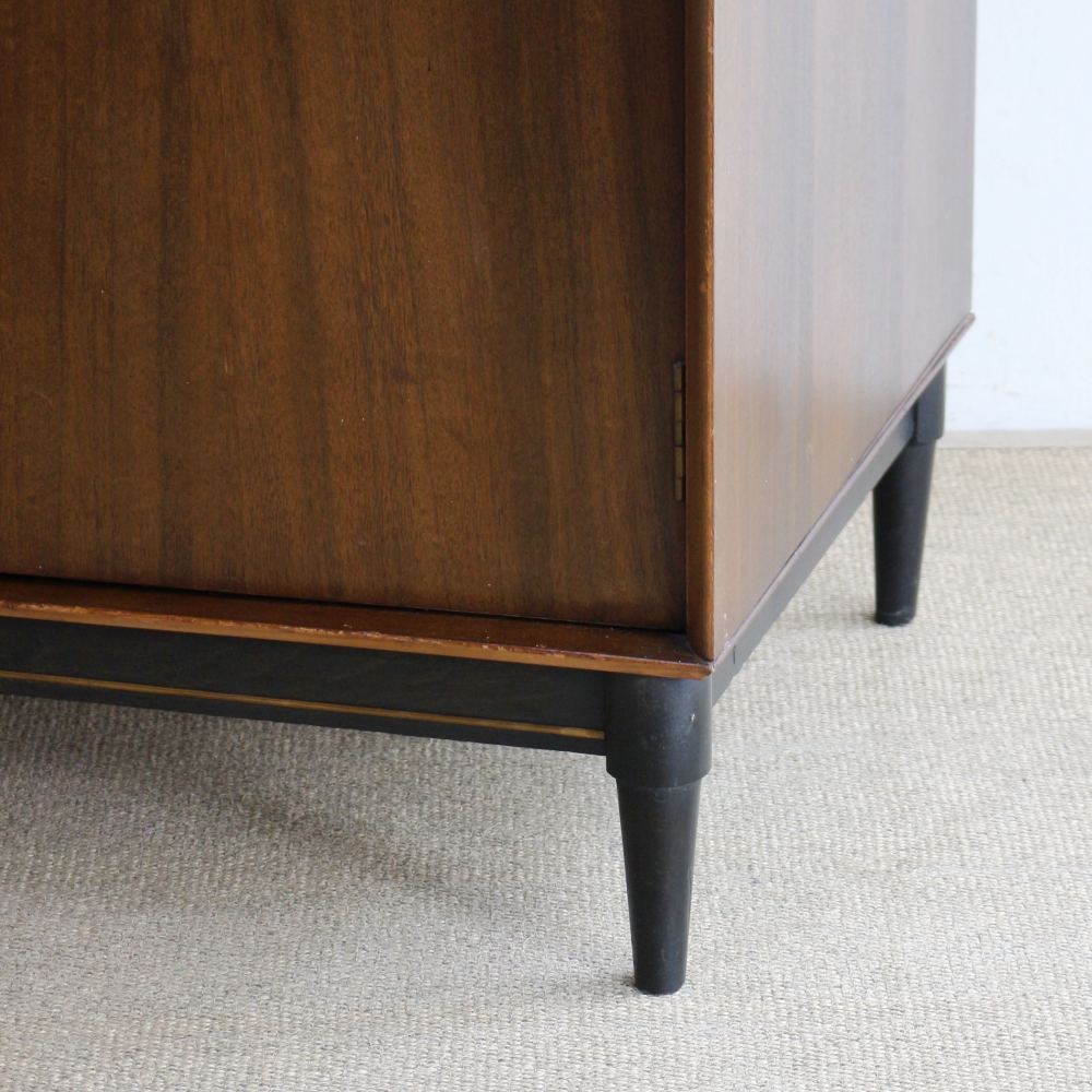 ブラウンカラーがカッコいい♪ ワードローブ VC103-301