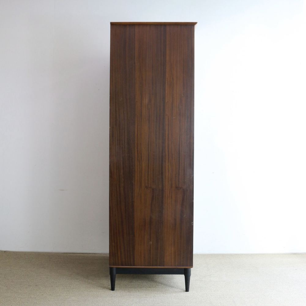 ブラウンカラーがカッコいい♪ ワードローブ VC103-301