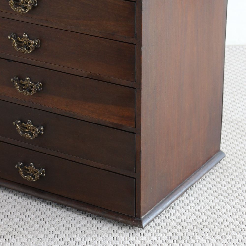 オシャレに収納♪ コレクターズチェスト VC104-066