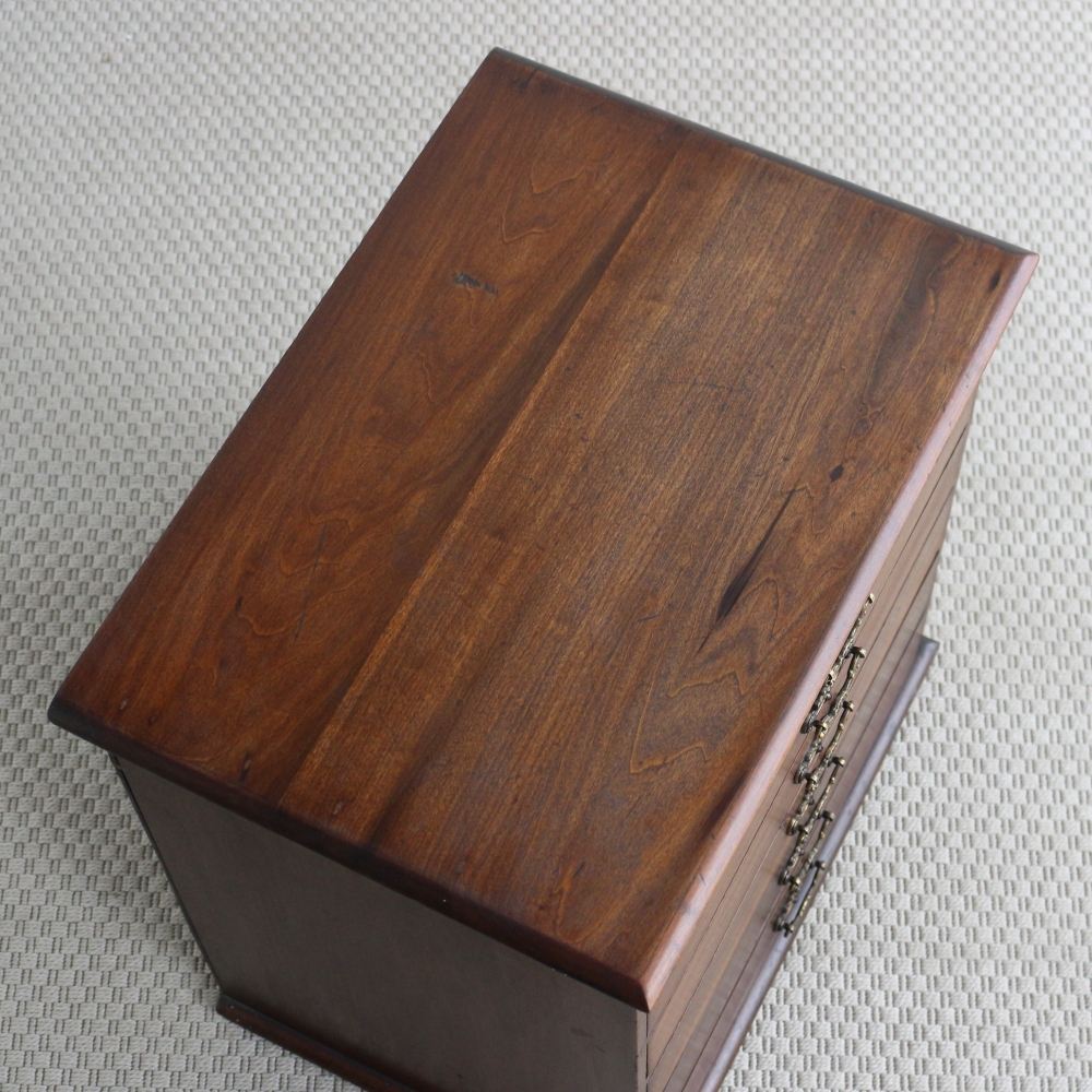 オシャレに収納♪ コレクターズチェスト VC104-066