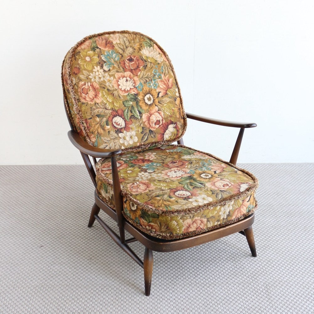 ゆったり過ごそう♪ ヴィンテージ・アーコール・イージーチェア【Ercol/No.252】 VC104-170