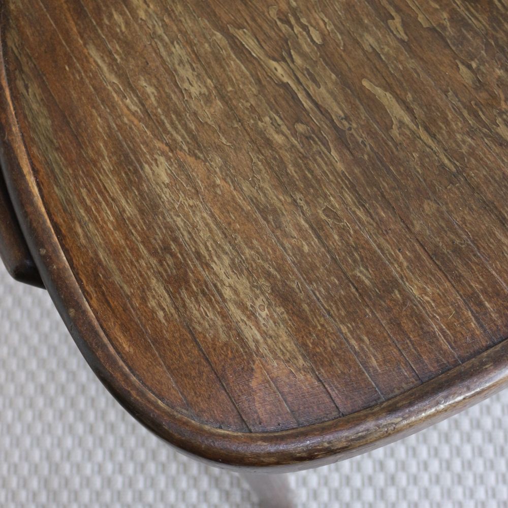 アーム付きで座り心地抜群♪ ベントウッドアームチェア【THONET(トーネット)】 VC104-189007