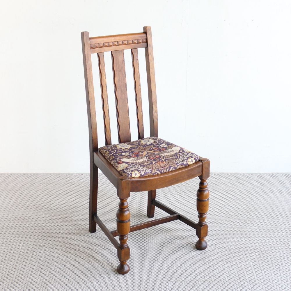 オシャレな椅子のある暮らし♪ ダイニングチェア【ウィリアム・モリス / イチゴ泥棒】 VC104-229MORRIS