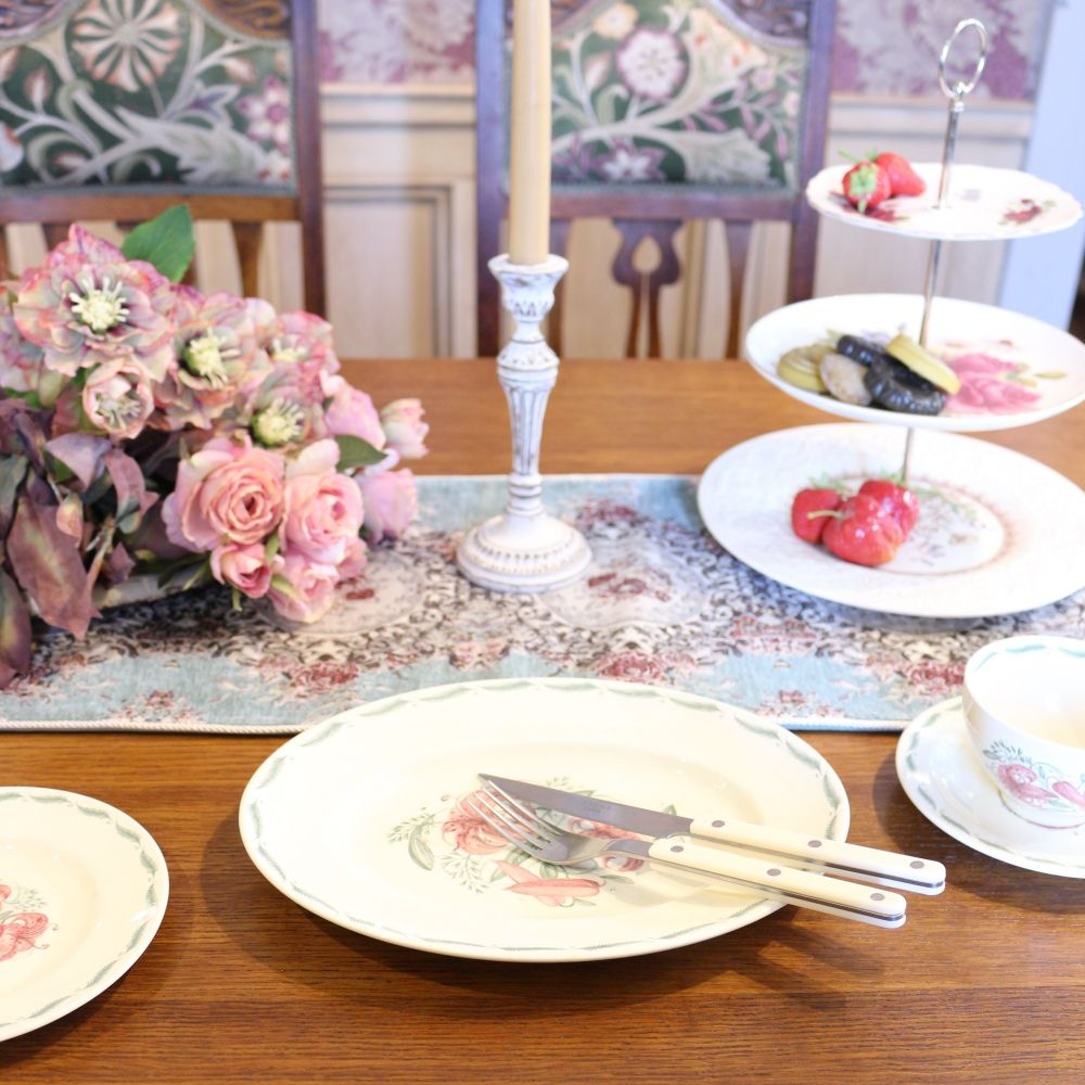 オシャレなオーバルプレート♪【Susie Cooper/Tiger lily】 VC104-352003