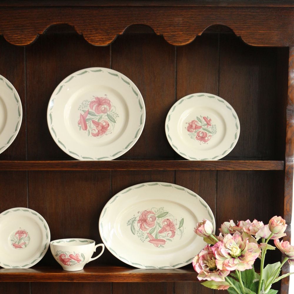 オシャレなオーバルプレート♪【Susie Cooper/Tiger lily】 VC104-352003