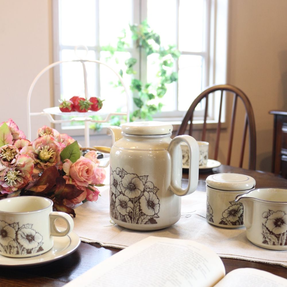 オシャレな形に夢中♪ コーヒーポット【HORNSEA/CORNROSE】 VC104-475011