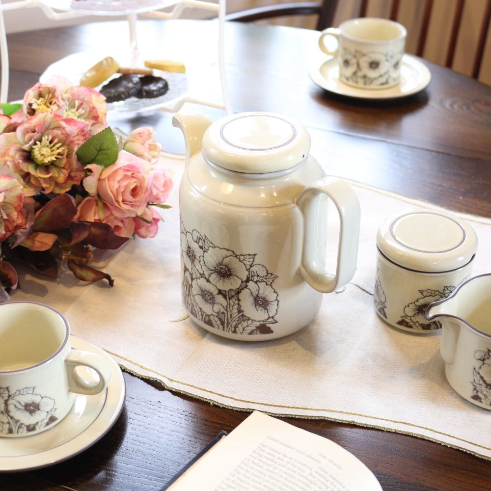 オシャレな形に夢中♪ コーヒーポット【HORNSEA/CORNROSE】 VC104-475011