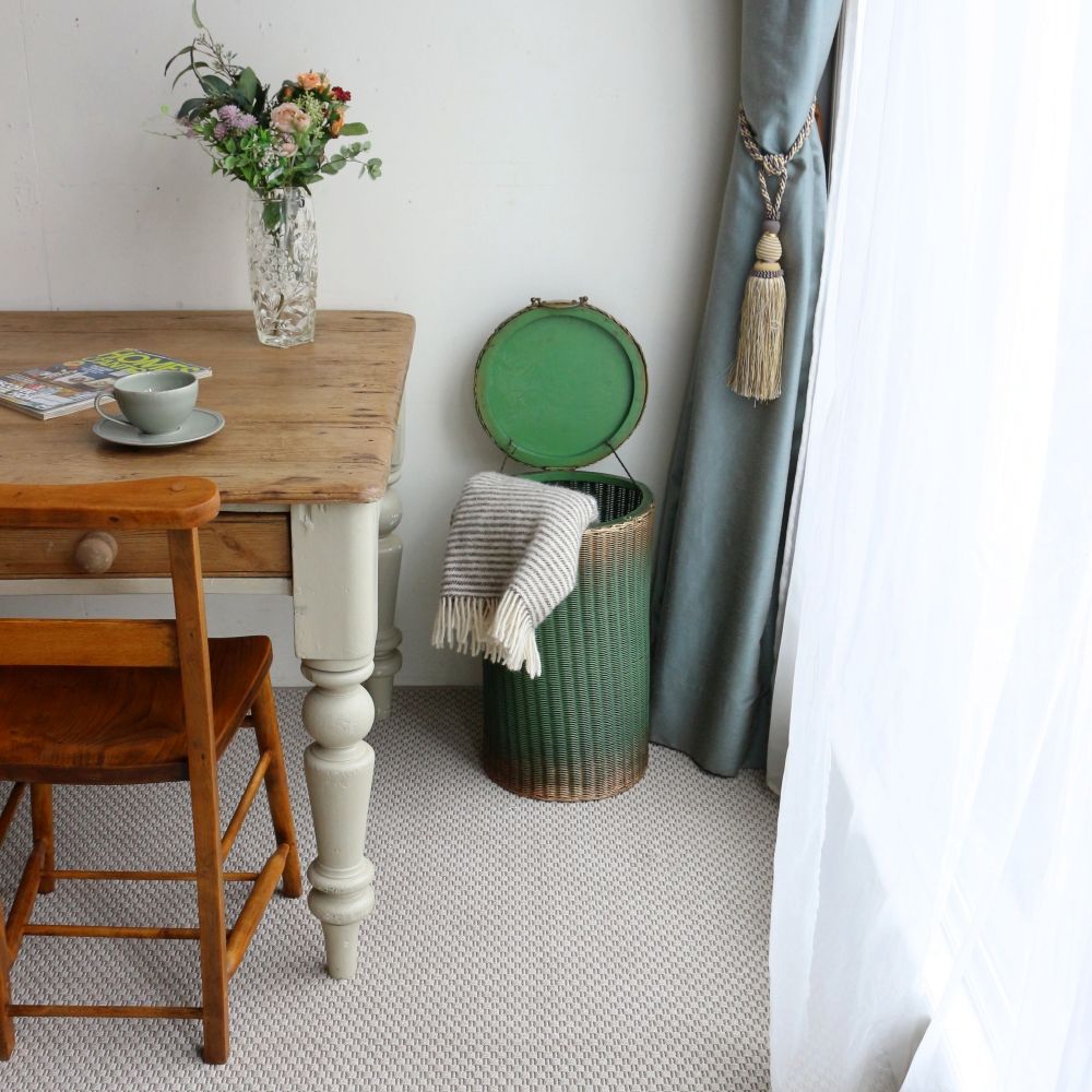 オシャレなガラストップ♪ ロイドルームバスケット VC104-480