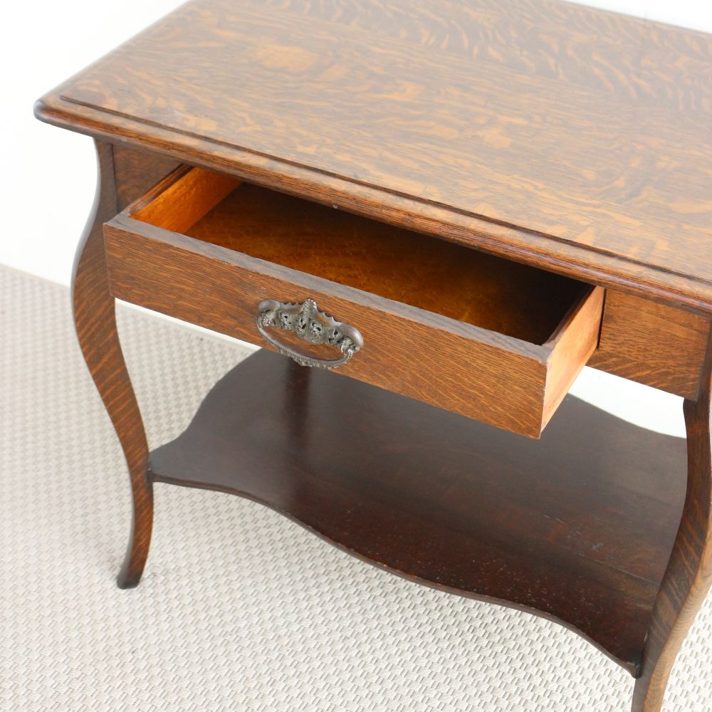 オークの杢目にひと目惚れ♪ サイドテーブル VC104-610