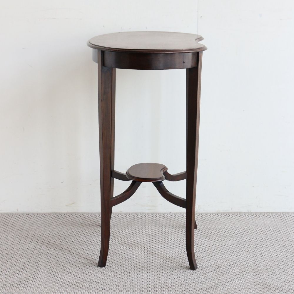 オシャレなビーンズ型♪ オケージョナルテーブル VC104-617