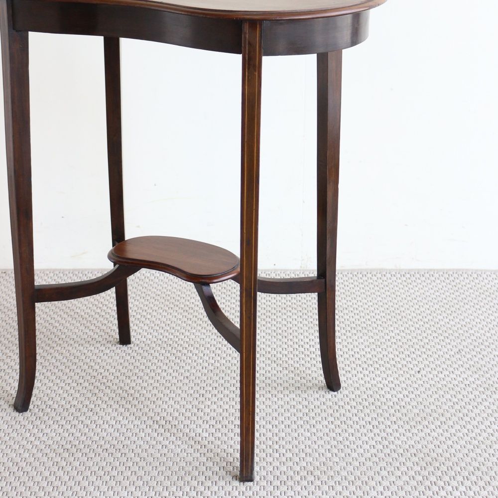 オシャレなビーンズ型♪ オケージョナルテーブル VC104-617