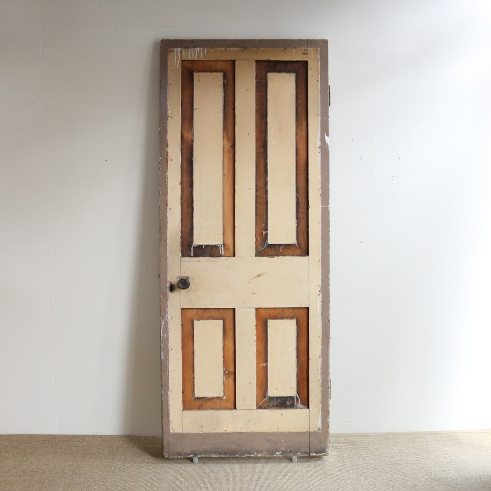 オシャレな鏡板(レイズドパネル)♪ パネルドア VC73-070