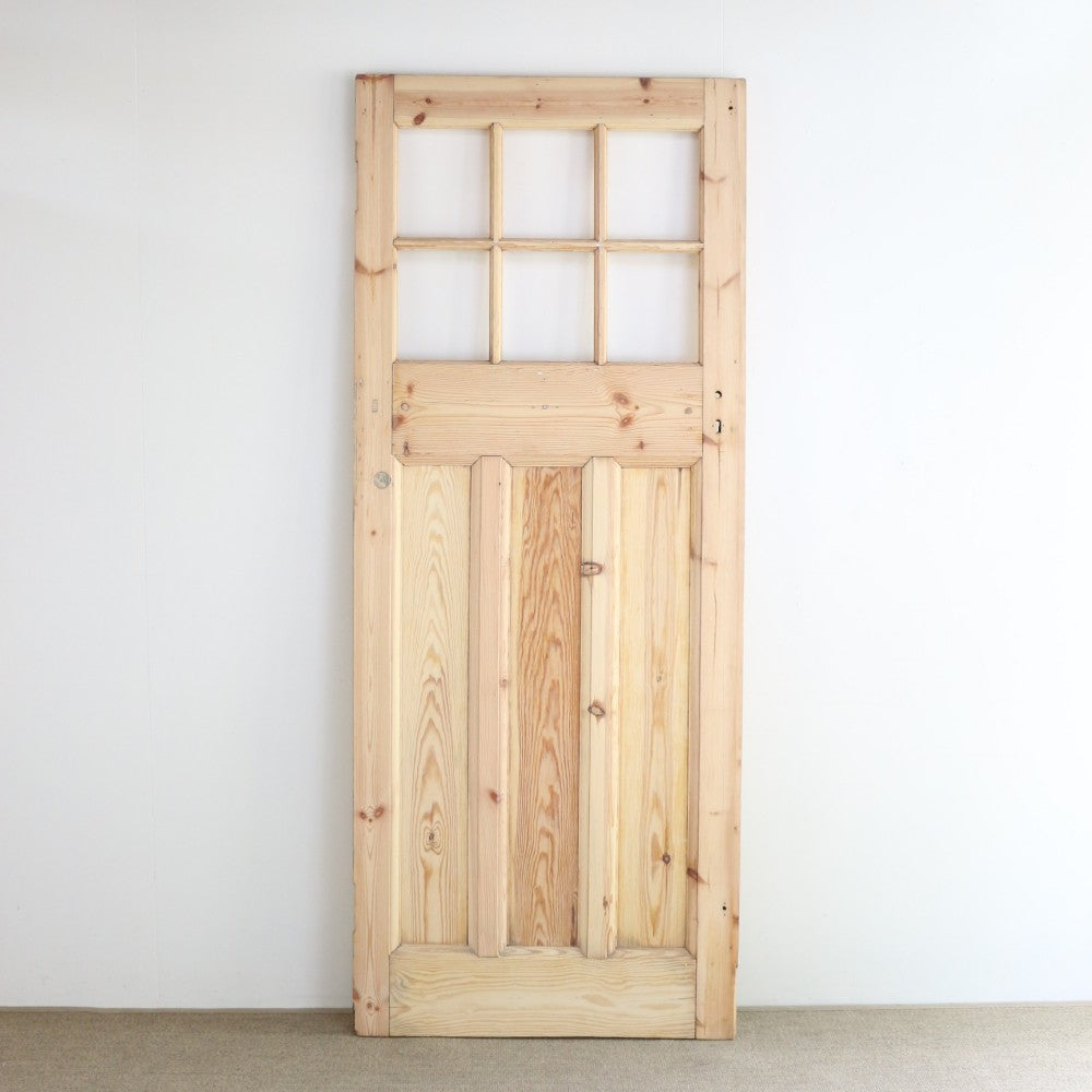 カントリーなイメージ♪ 英国アンティークのシンプルな格子ドア VC79-226