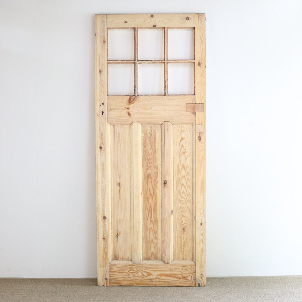 カントリーなイメージ♪ 英国アンティークのシンプルな格子ドア VC79-226