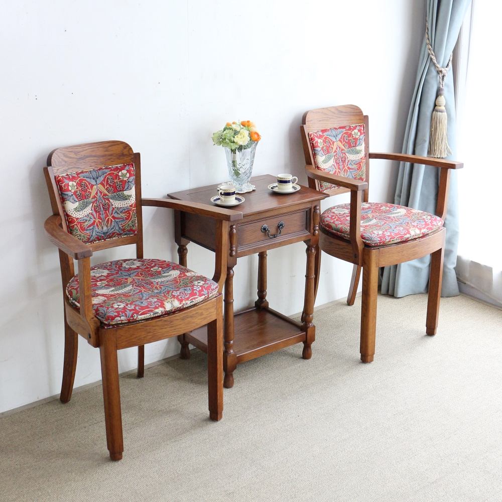 インテリアの挿し色に♪ アームチェア【ウィリアム・モリス イチゴ泥棒】 VS1-345002MORRIS