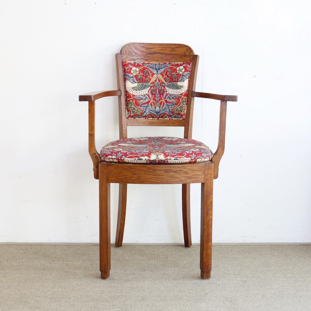 インテリアの挿し色に♪ アームチェア【ウィリアム・モリス イチゴ泥棒】 VS1-345002MORRIS