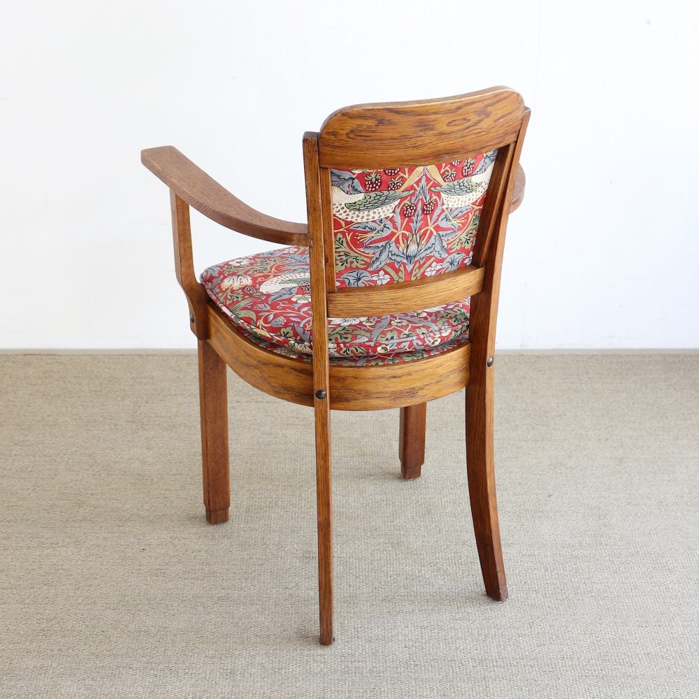 インテリアの挿し色に♪ アームチェア【ウィリアム・モリス イチゴ泥棒】 VS1-345002MORRIS