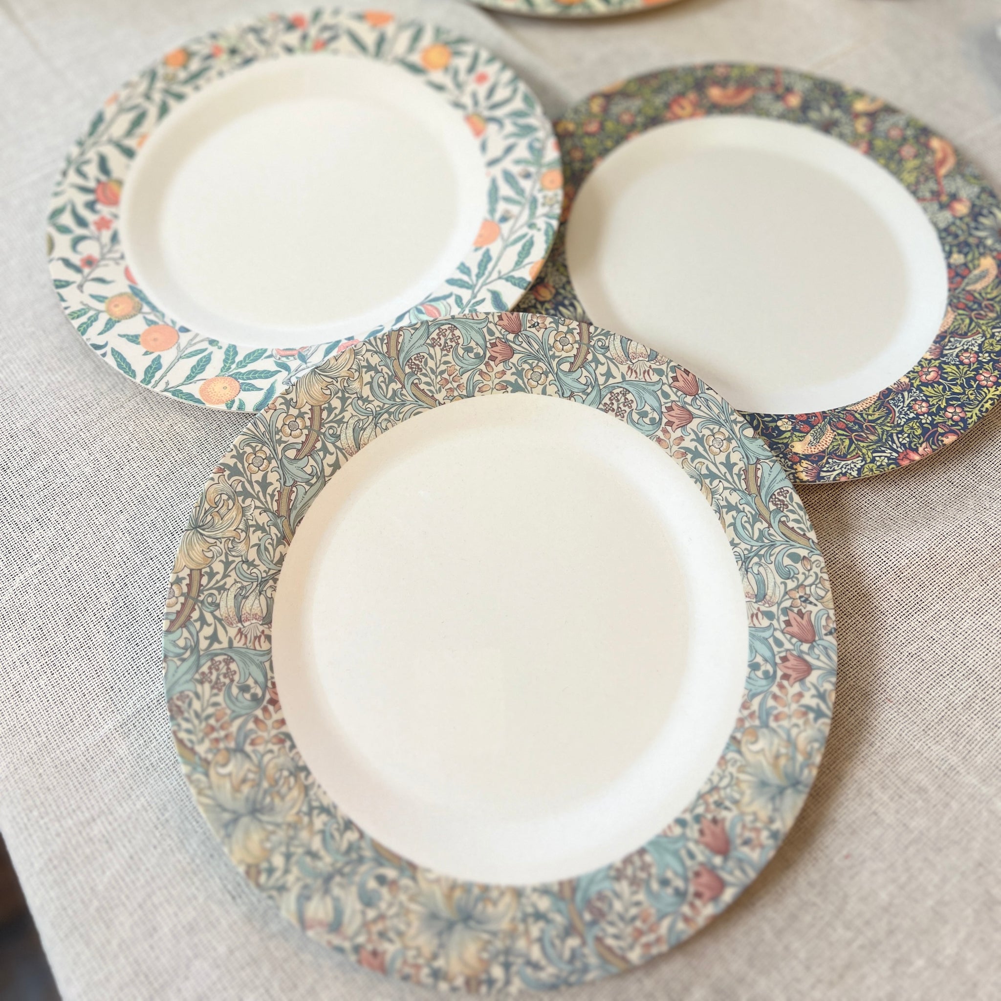 モリスの雑貨 – アンティーク家具と雑貨の店 ビクトリアンクラフト