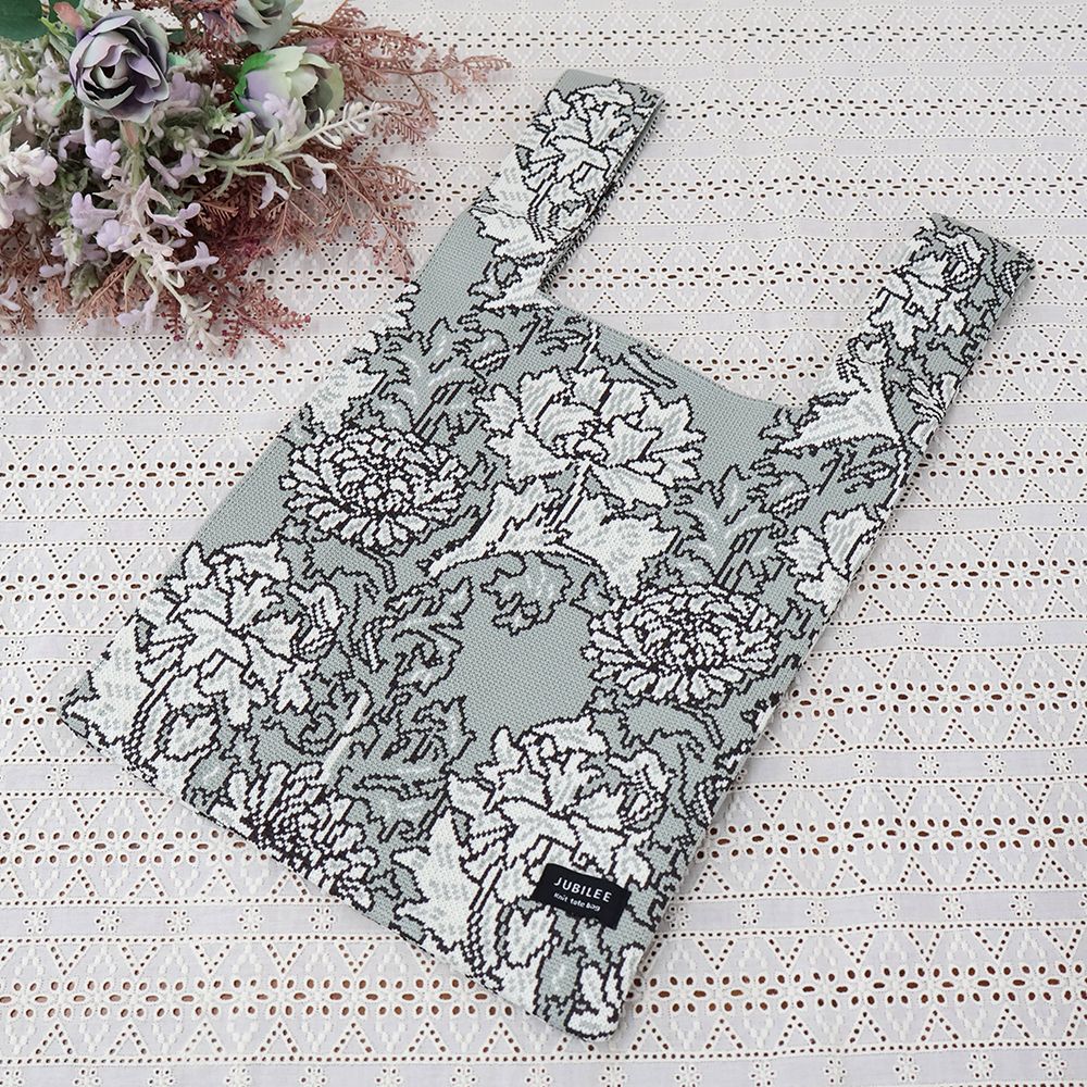 モリスのファッション雑貨 – アンティーク家具と雑貨の店 ビクトリアン