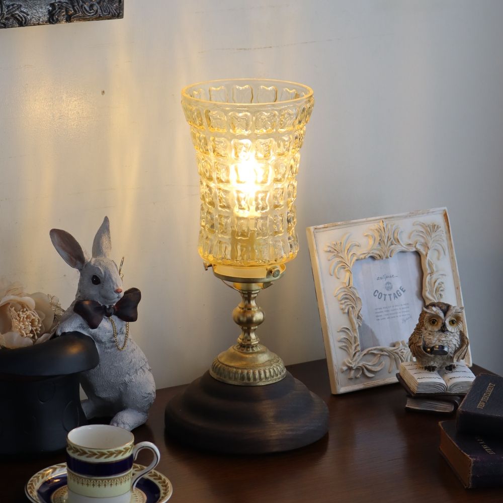 テーブル・デスク・スタンド・フロアライト – アンティーク家具と雑貨