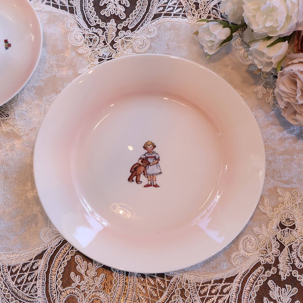 お皿／カトラリー – アンティーク家具と雑貨の店 ビクトリアンクラフト