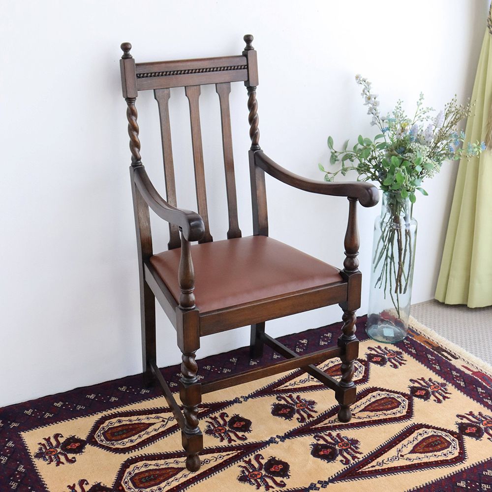 アームチェア・ロッキングチェア – アンティーク家具と雑貨の店