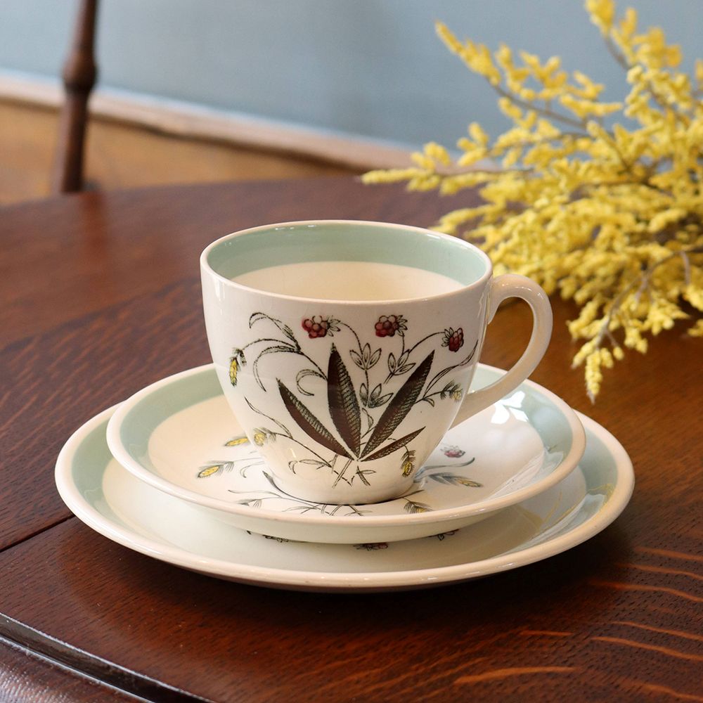 オールド パイレックス カップ&ソーサートリオ ENGLAND テンポ