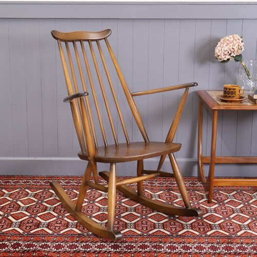 Ercol / アーコール– アンティーク家具と雑貨の店 ビクトリアンクラフト