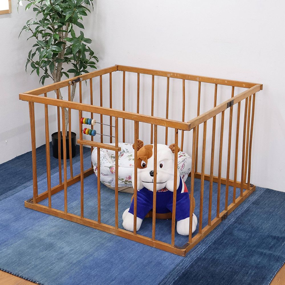 アンティーク家具やステンドグラス・ドア・雑貨の販売｜ビクトリアン