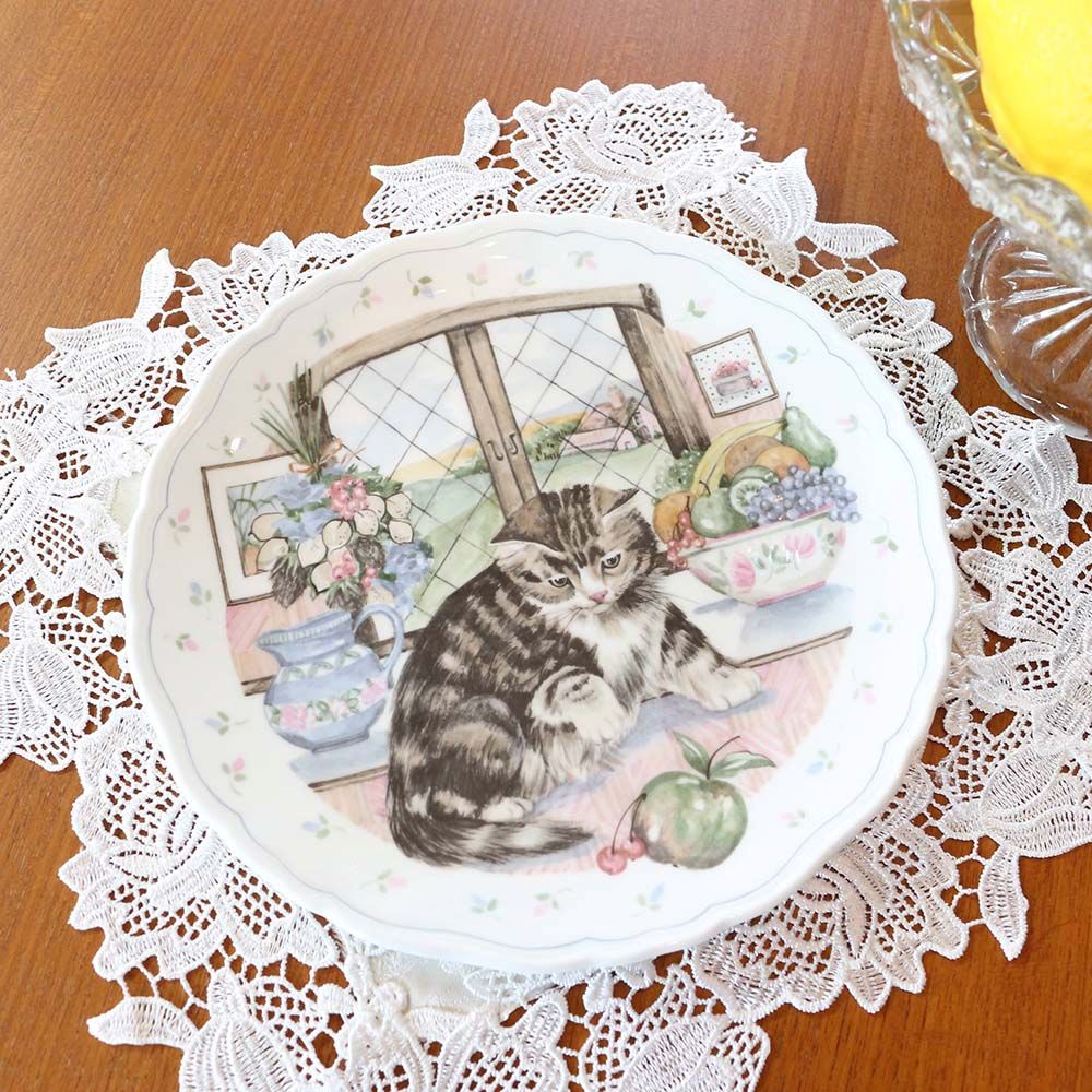 アンティーク食器 – アンティーク家具と雑貨の店 ビクトリアン