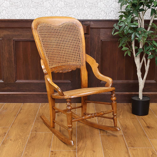 アームチェア・ロッキングチェア – アンティーク家具と雑貨の店