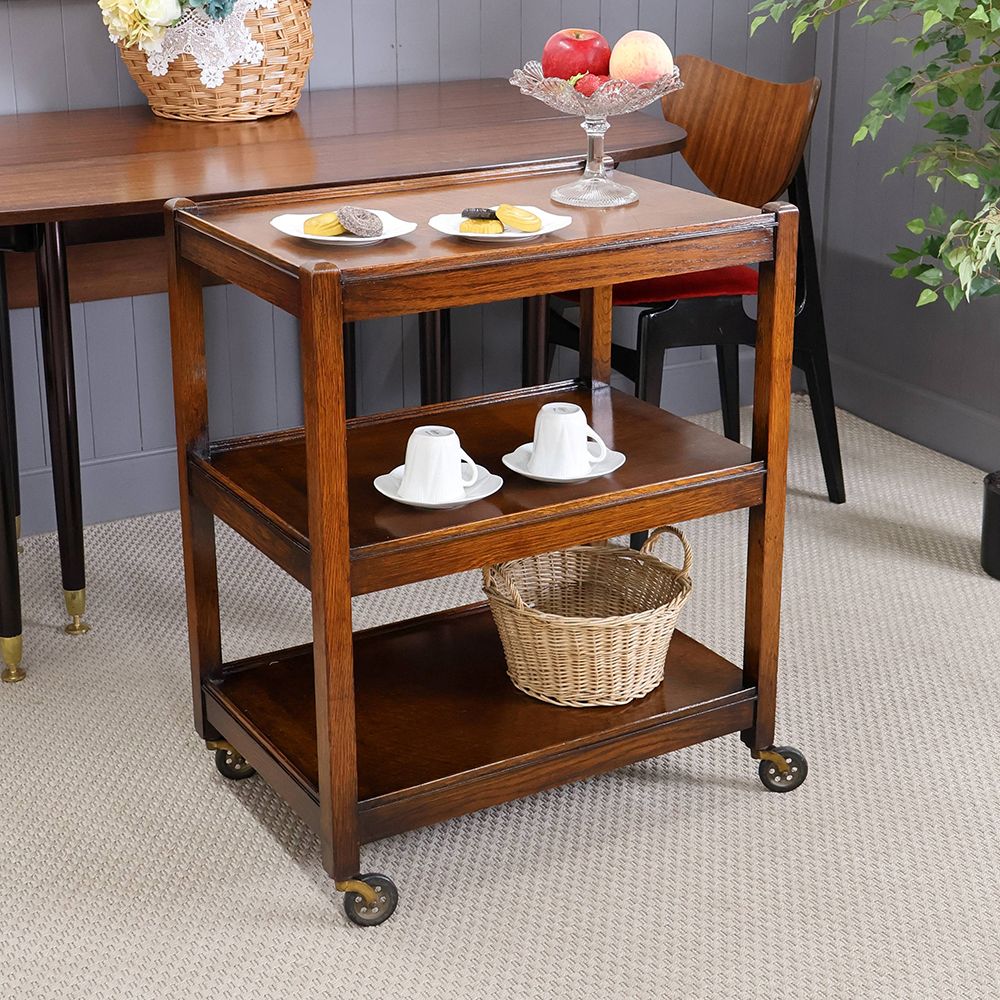 アンティーク家具やステンドグラス・ドア・雑貨の販売｜ビクトリアン