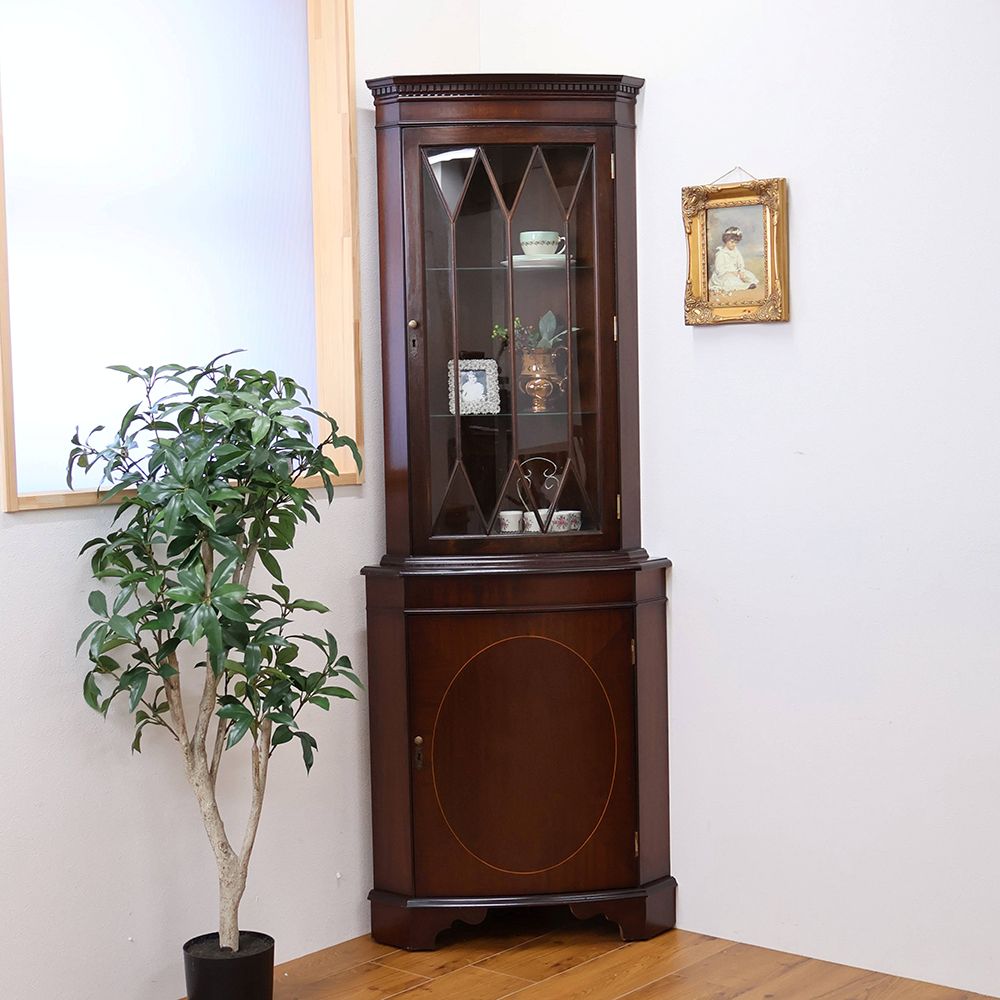 アンティーク家具やステンドグラス・ドア・雑貨の販売｜ビクトリアン