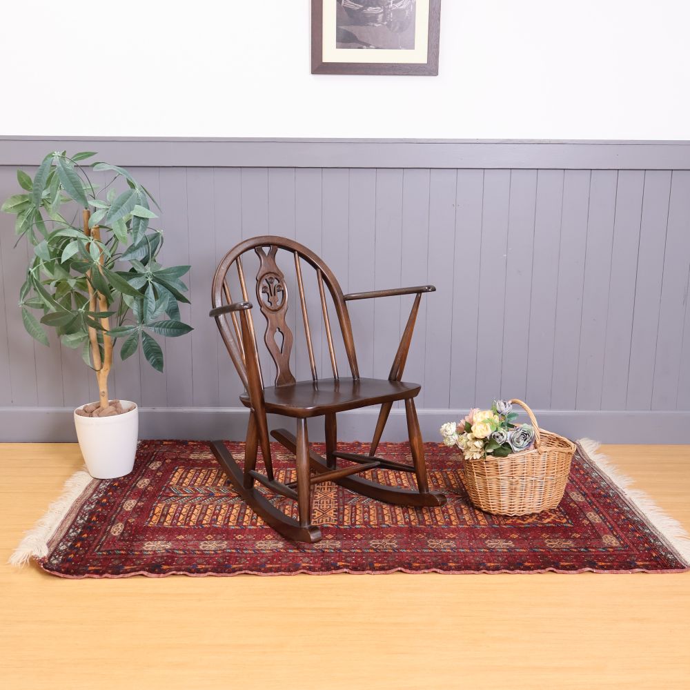 アームチェア・ロッキングチェア – アンティーク家具と雑貨の店