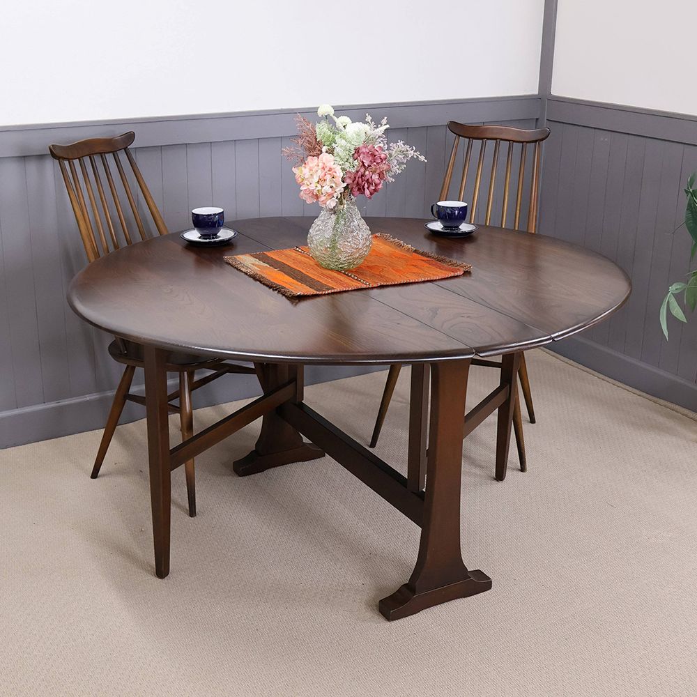 ダイニング – アンティーク家具と雑貨の店 ビクトリアンクラフト