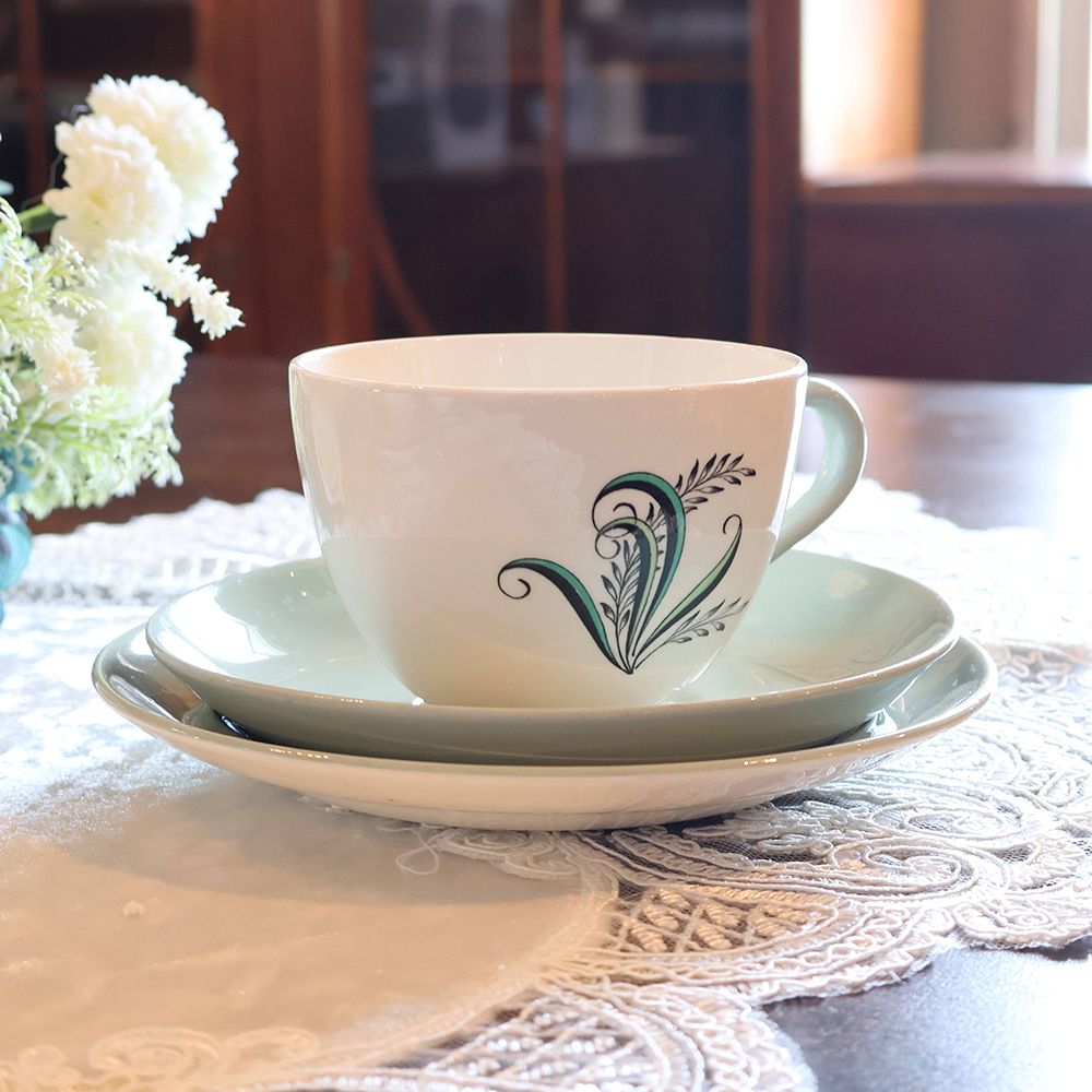 アンティーク雑貨 – アンティーク家具と雑貨の店 ビクトリアンクラフト